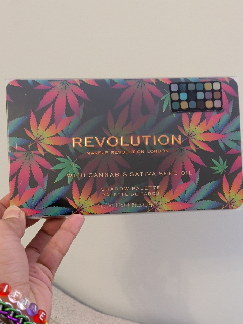 Revolution Chilled Cannabis Oil Shadow Palette - Greens